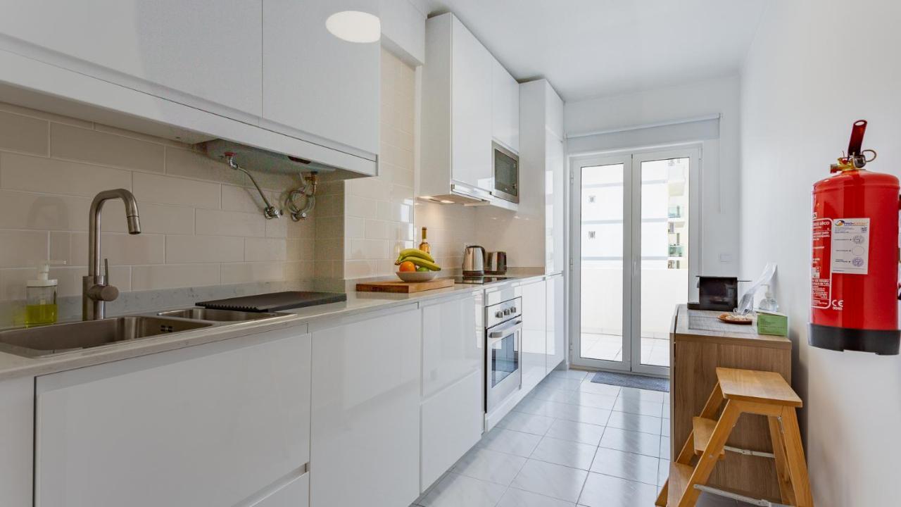 Bright 1Bdr Apartment W/Balcony By Lovelystay Vila Real de Santo António Exterior foto